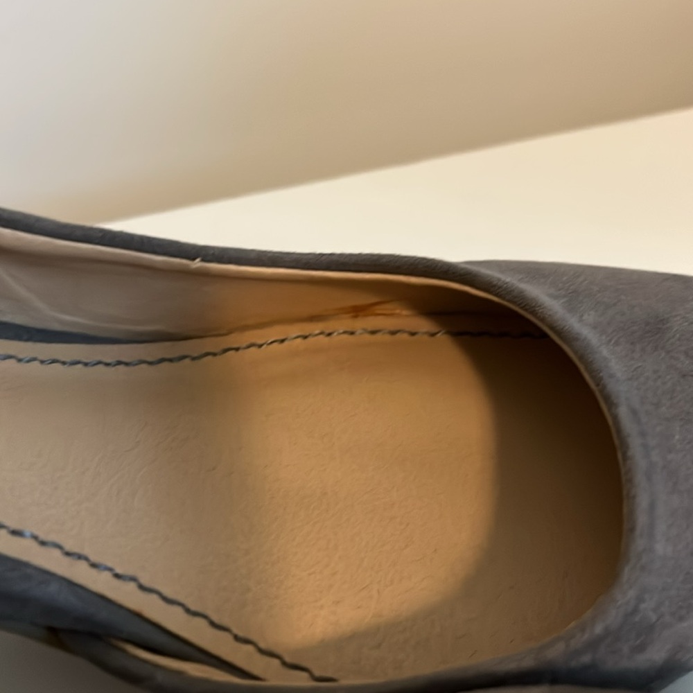 Massini Gray Pointed Toe Heels 💖 - Picture 10 of 11